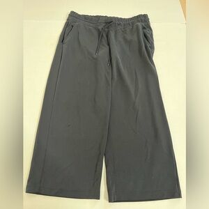 Athleta Seasoft Straight Pants Size Large Black